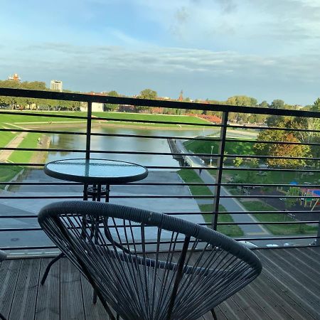 Riverside Apartment Self Check-In Klaipėda Kültér fotó